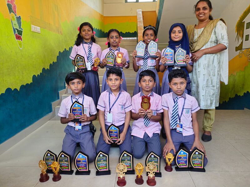 പ്രമാണം:44223 adarav 4a.jpg