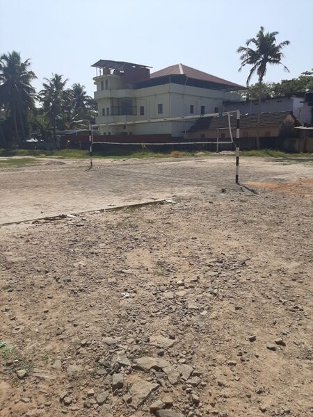 പ്രമാണം:Playground 2.jpg