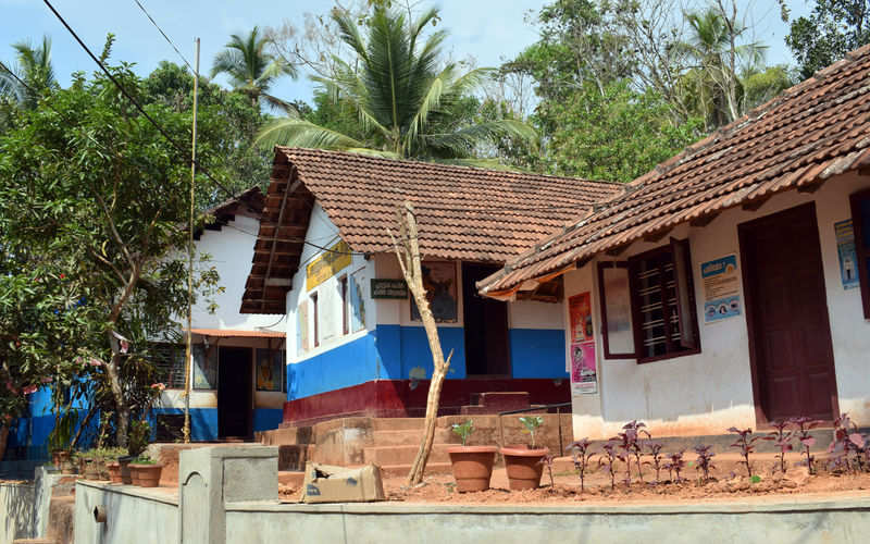 പ്രമാണം:16709 schoolphoto.jpg