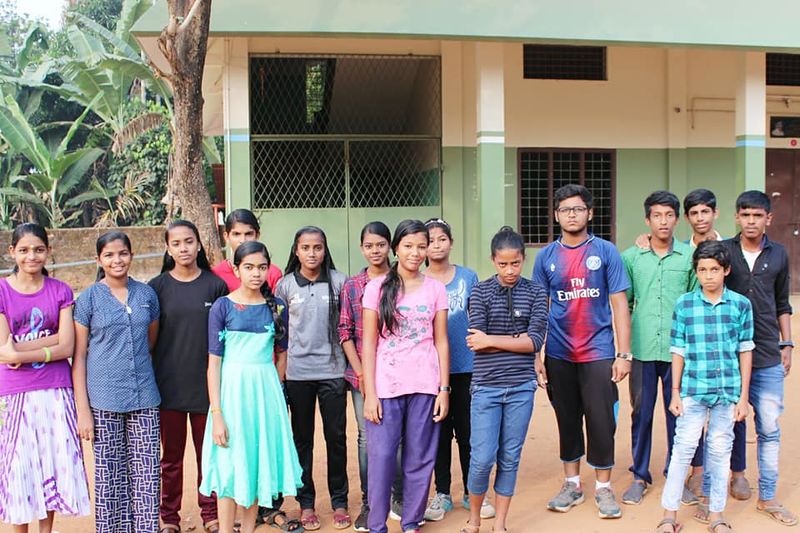 പ്രമാണം:22071 soft ball.jpg