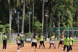 26067 Handball 3.resized.JPG