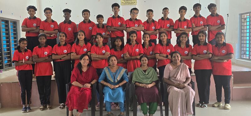 പ്രമാണം:38034LKBatch 2025-28.jpg