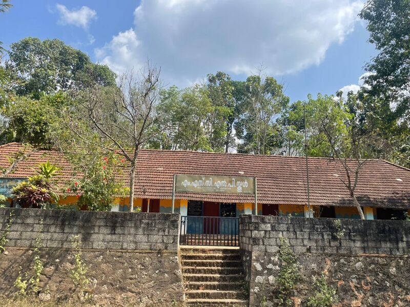 പ്രമാണം:44518 schoolimage.jpg