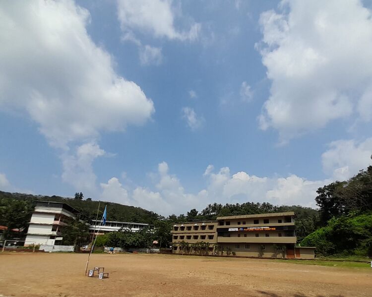 പ്രമാണം:School Image 13049 2.jpeg