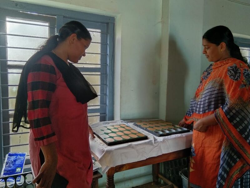 പ്രമാണം:12235 Soap1.jpeg