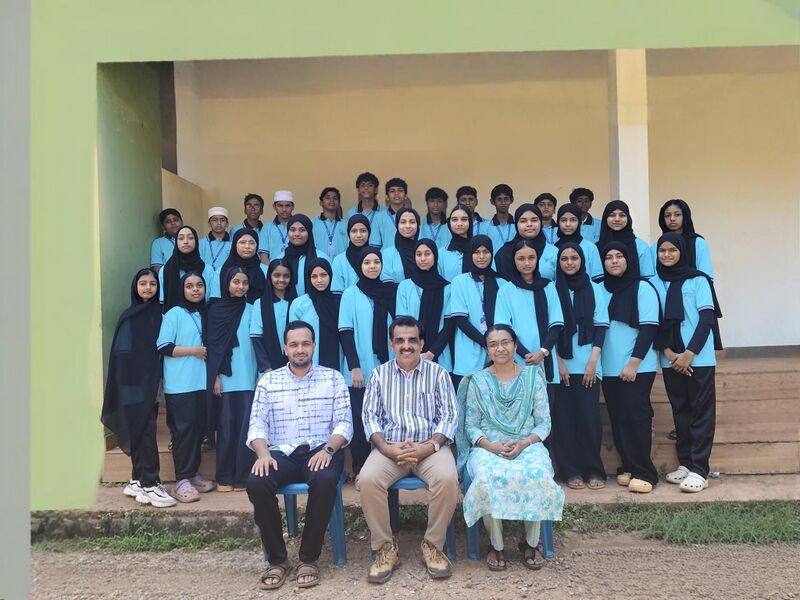 പ്രമാണം:13037 littlekites 2025-28batch.jpg