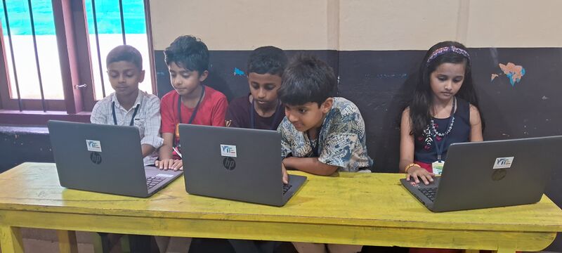 പ്രമാണം:18546 HITECH CLASS.JPG