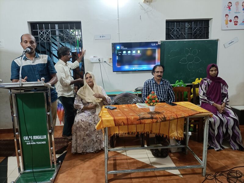 പ്രമാണം:19809 vidhyaarangam6.jpg