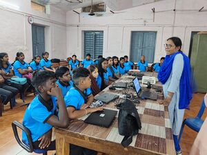 21068 little kites 2.resized.jpg