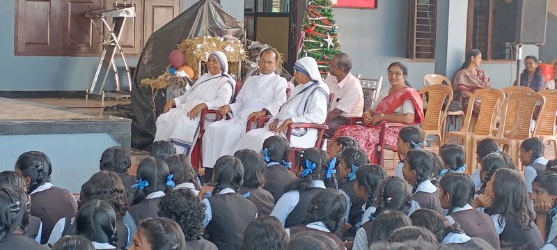 പ്രമാണം:34046 X1.jpg