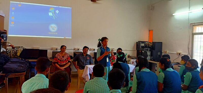 പ്രമാണം:44017 lk camp 1.jpeg