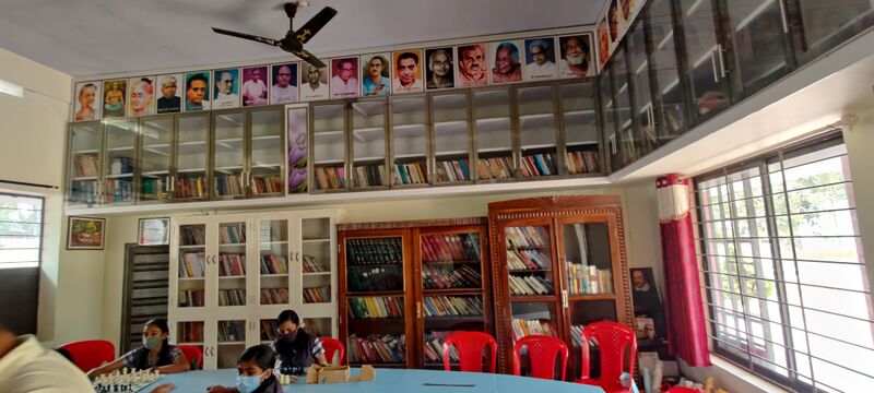 പ്രമാണം:15051 library63-.jpg