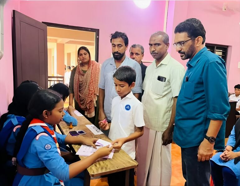 പ്രമാണം:18673 election 1 25.jpg