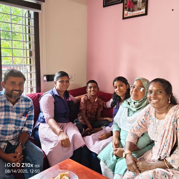 പ്രമാണം:41112 klm 2.jpeg