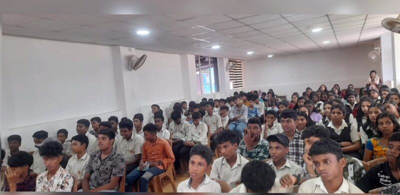 പ്രമാണം:42003 digital discipline.jpeg