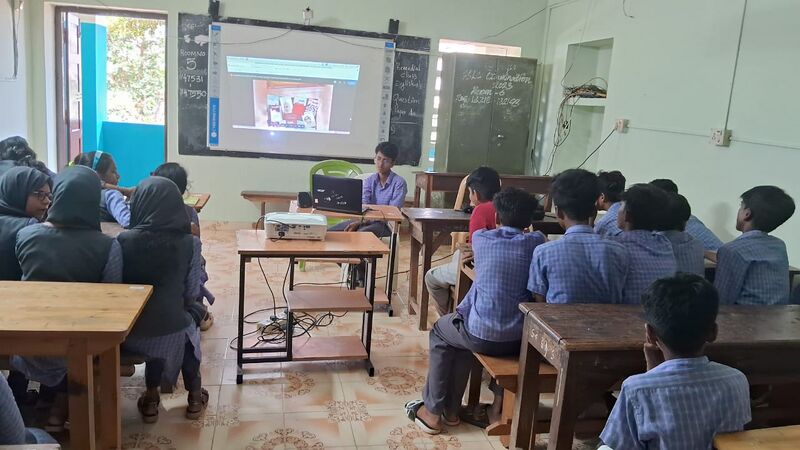 പ്രമാണം:42061 563.jpeg