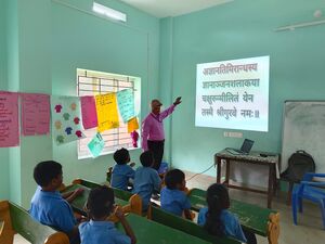 43332 hitech2261.JPG