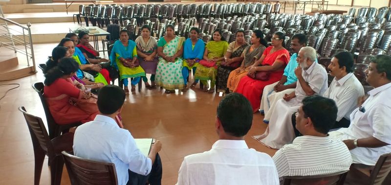 പ്രമാണം:45051 PTA EM2.jpeg