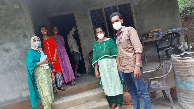 പ്രമാണം:47045-House visit.jpeg