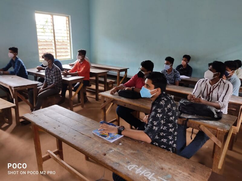 പ്രമാണം:BS21 TVM 42024 5.jpg