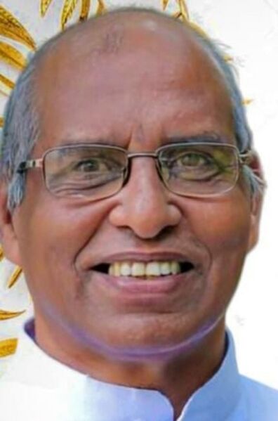 പ്രമാണം:FrPaulAthappilly.jpg