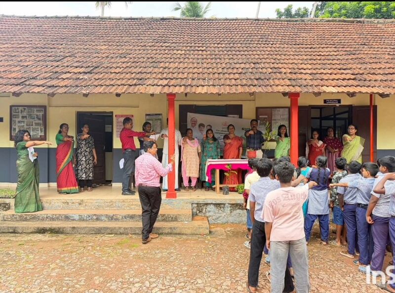 പ്രമാണം:പരിസ്ഥിതി സംരക്ഷണ പ്രതിജ്ഞ.jpg