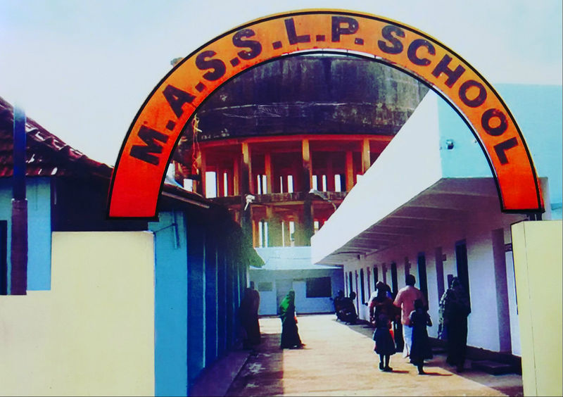 പ്രമാണം:26312 SCHOOL PHOTO.jpg