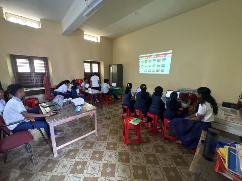 പ്രമാണം:28022 gameing (5).jpg