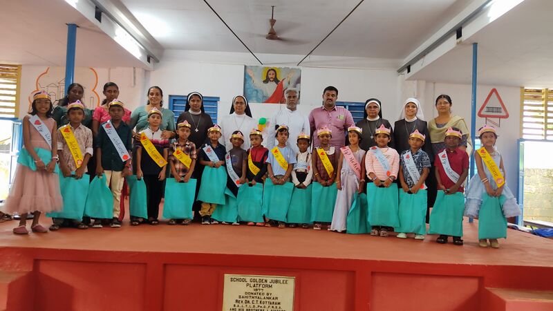 പ്രമാണം:31537 prevesanolsavam 2025.jpg