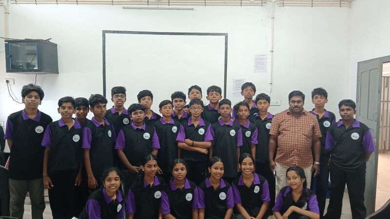 പ്രമാണം:41017 2025-28 batch.jpg