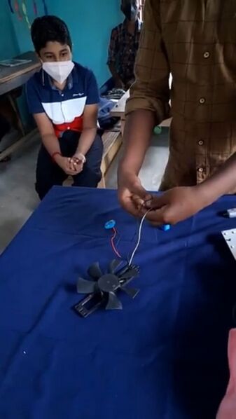 പ്രമാണം:43244 s6.jpeg