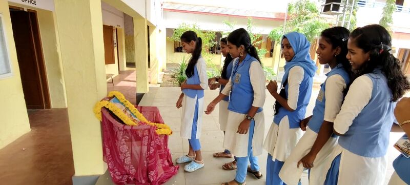 പ്രമാണം:44018 gj 7 24.jpg