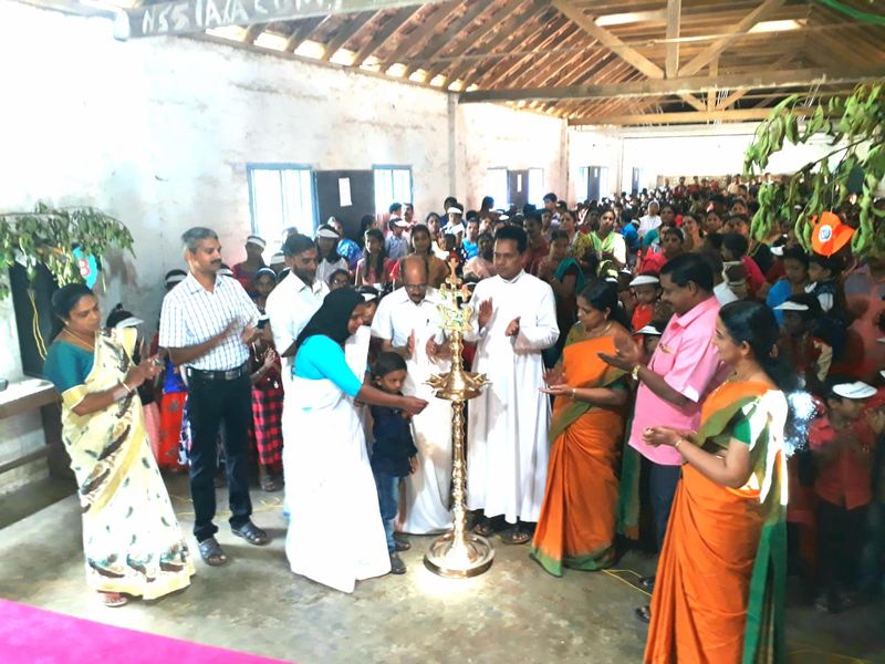 പ്രമാണം:P3 30014.jpg