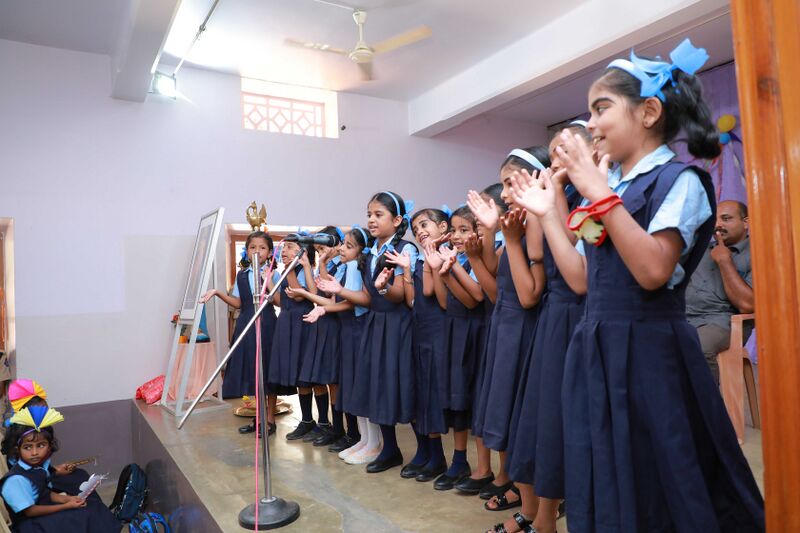 പ്രമാണം:Prav3 43065.JPG