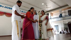 SJ23 EKM 25045 001.jpg