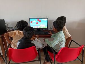 13805 GLPS IT Class.jpg