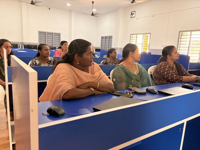 പ്രമാണം:35052 ai class 10 2.JPG