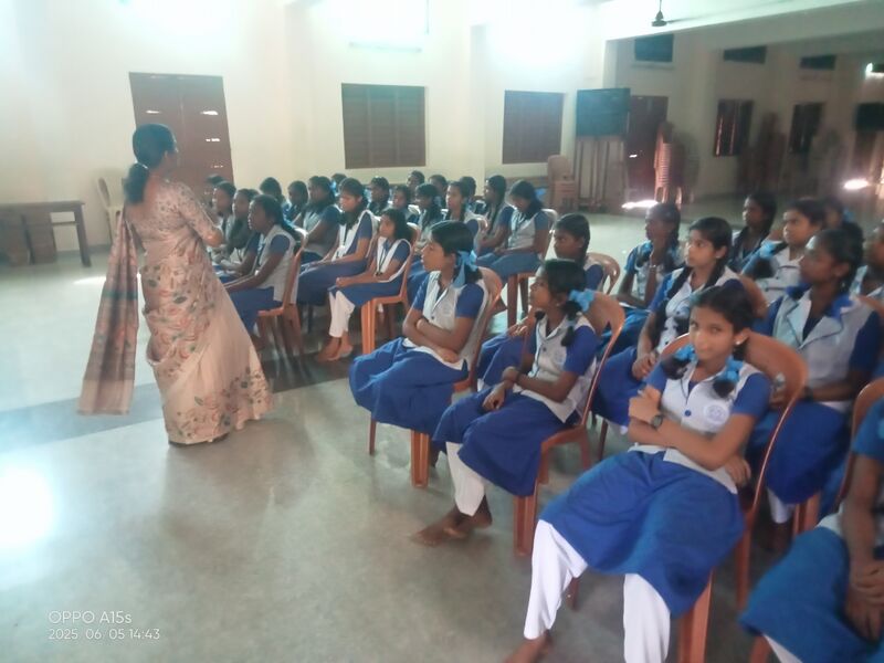 പ്രമാണം:35052 hygiene 1.jpg