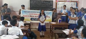 35052 laharibadge 1.jpg