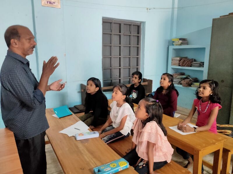 പ്രമാണം:41409 pravesanolsavam 2024 7.jpg