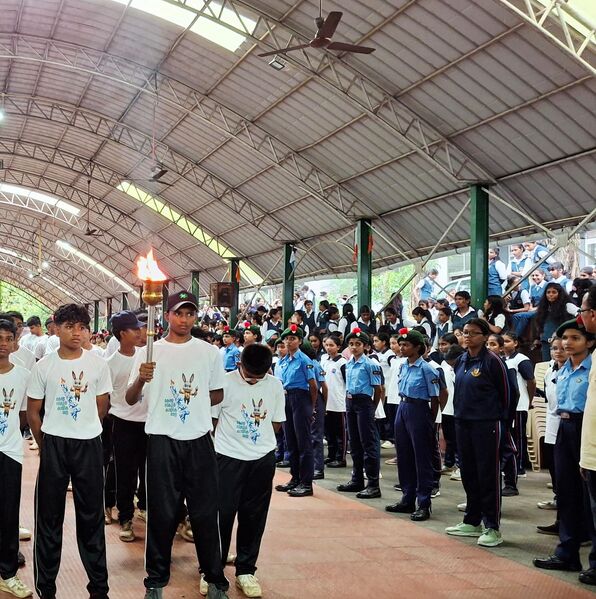 പ്രമാണം:43085 sc2.jpeg