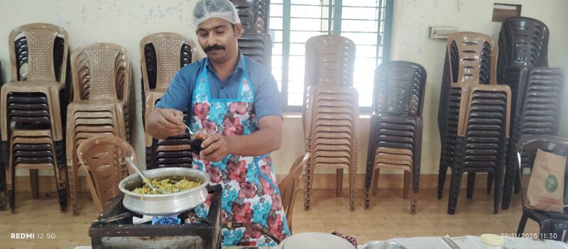 പ്രമാണം:43240 ck1.jpg