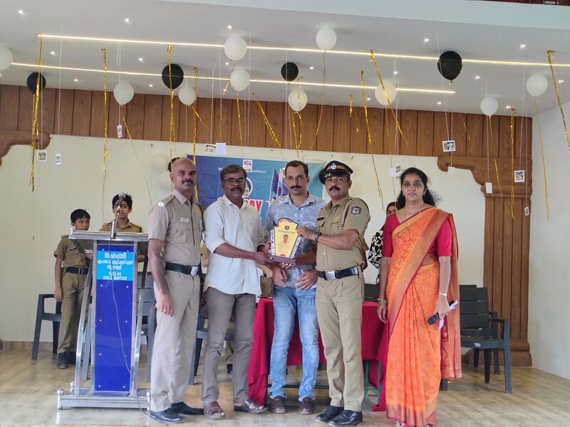 പ്രമാണം:16008 SPC DAY 2025 .7.jpg