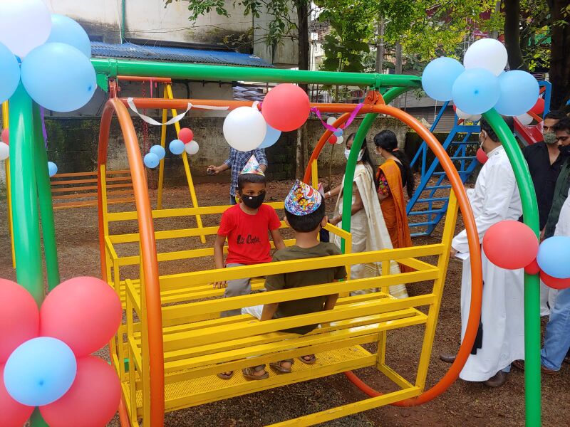 പ്രമാണം:18530-School park 6.jpeg