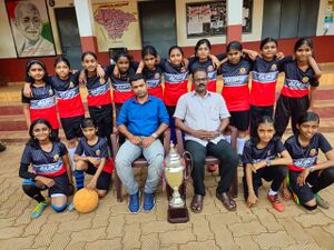 19883 School Football team Girls.jpeg