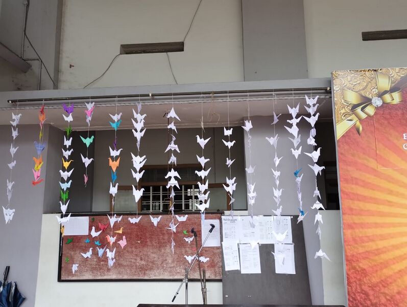 പ്രമാണം:23077 hir.jpg