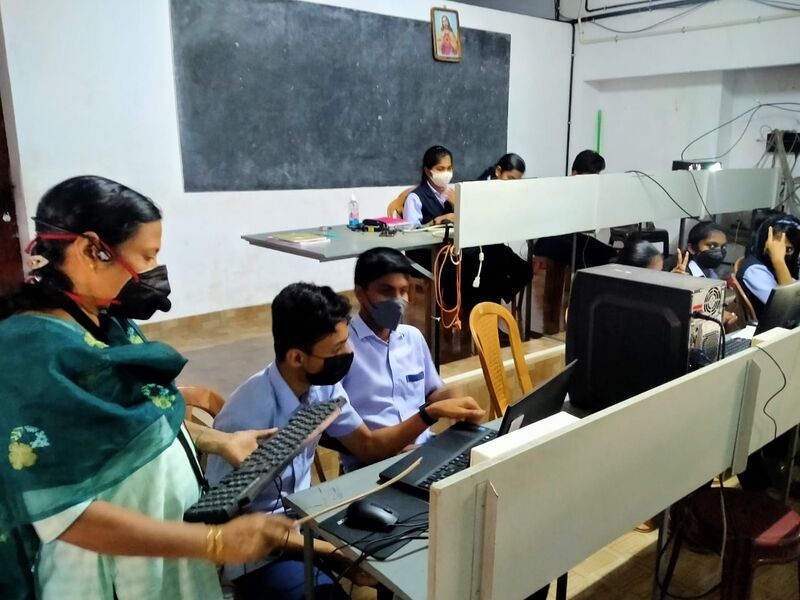 പ്രമാണം:33056 14march2.jpeg