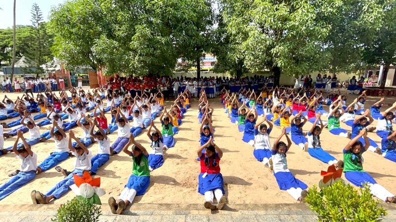 പ്രമാണം:35052 independenceday celebrations 1 (4).jpg