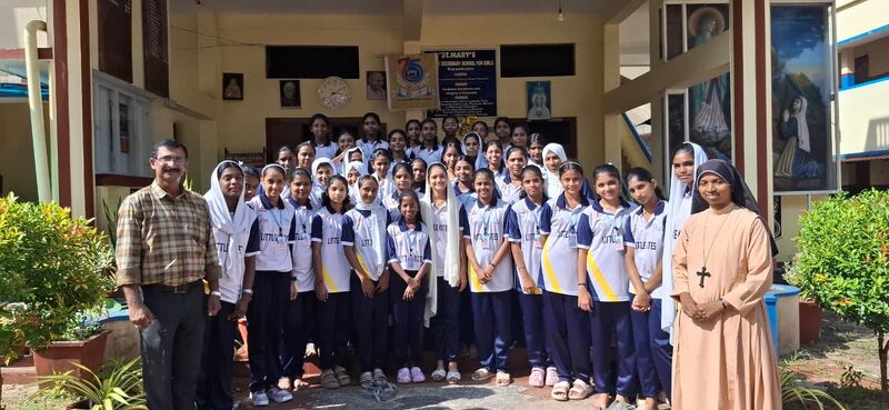 പ്രമാണം:36046 LK camp2.jpg