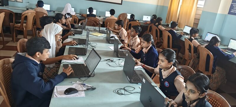 പ്രമാണം:15051 lk entrance 25.jpg